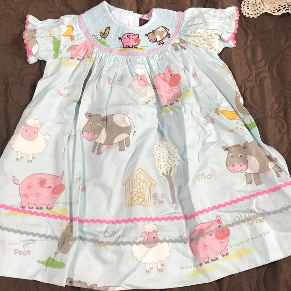 2T smock Farm animal dress